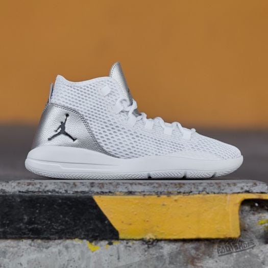 Silver jordan shoes shop
