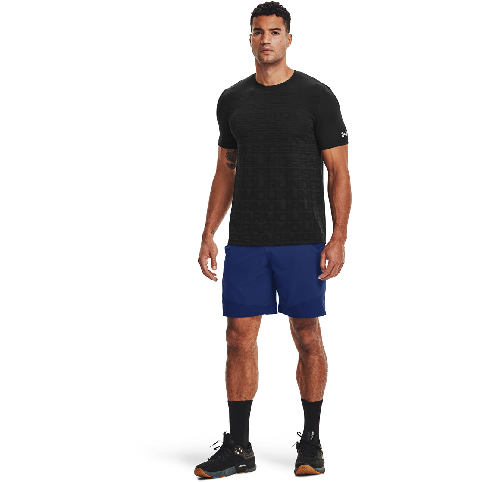 T-paidat Under Armour Seamless Wordmark SS Tee Black