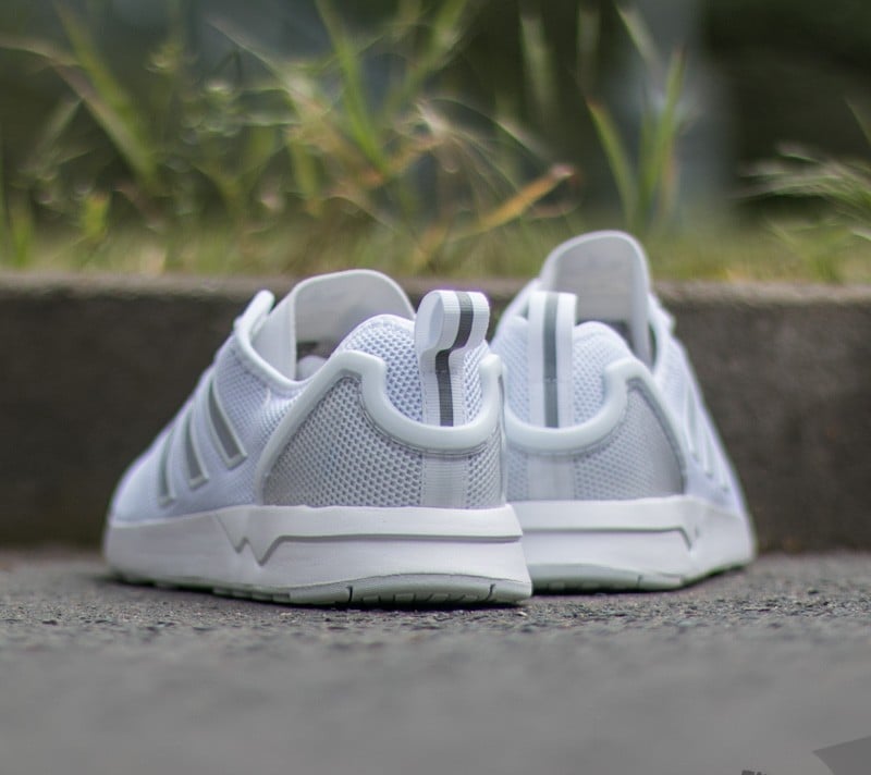 Adidas zx deals flux white adv