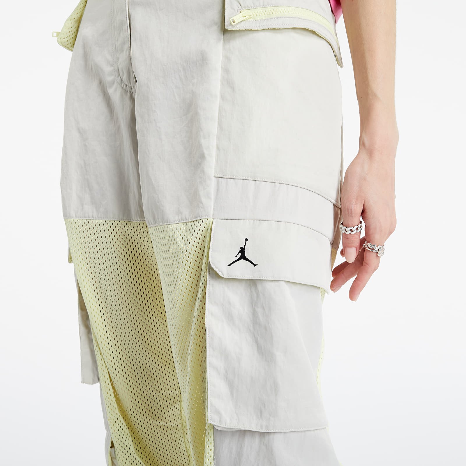 Дънки и панталони Jordan Heatwave Utility Pants Light Bone/ Life Lime/ Black