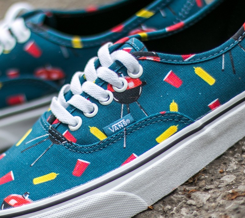 Vans authentic deals pool green