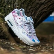 Cherry blossom nike air max 2025