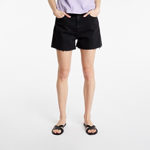 Black mom jeans shorts best sale