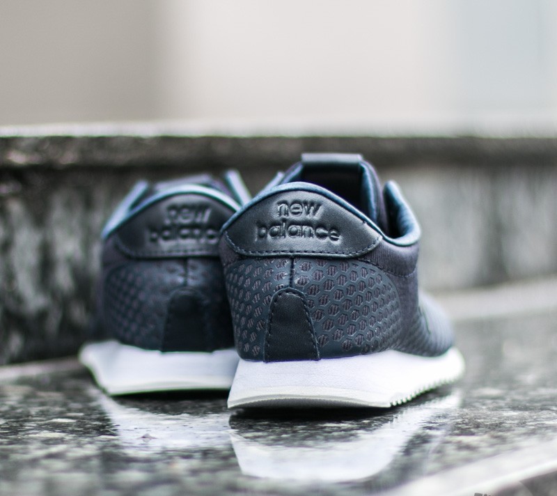 Încălțăminte și sneakerși pentru femei New Balance WL420DFF