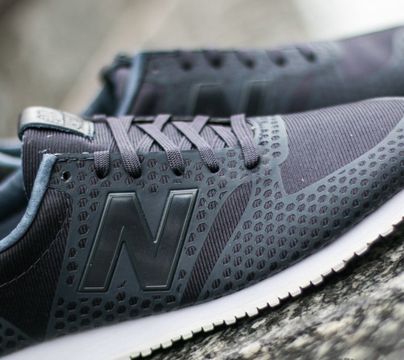 Încălțăminte și sneakerși pentru femei New Balance WL420DFF