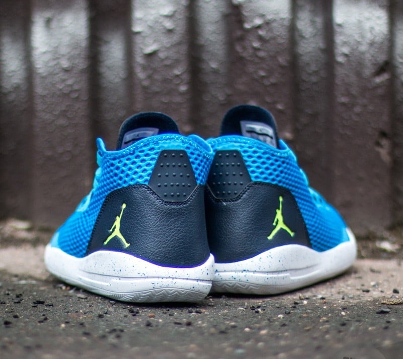 Men s shoes Jordan Reveal Photo Blue Ghost Green Obsidian White