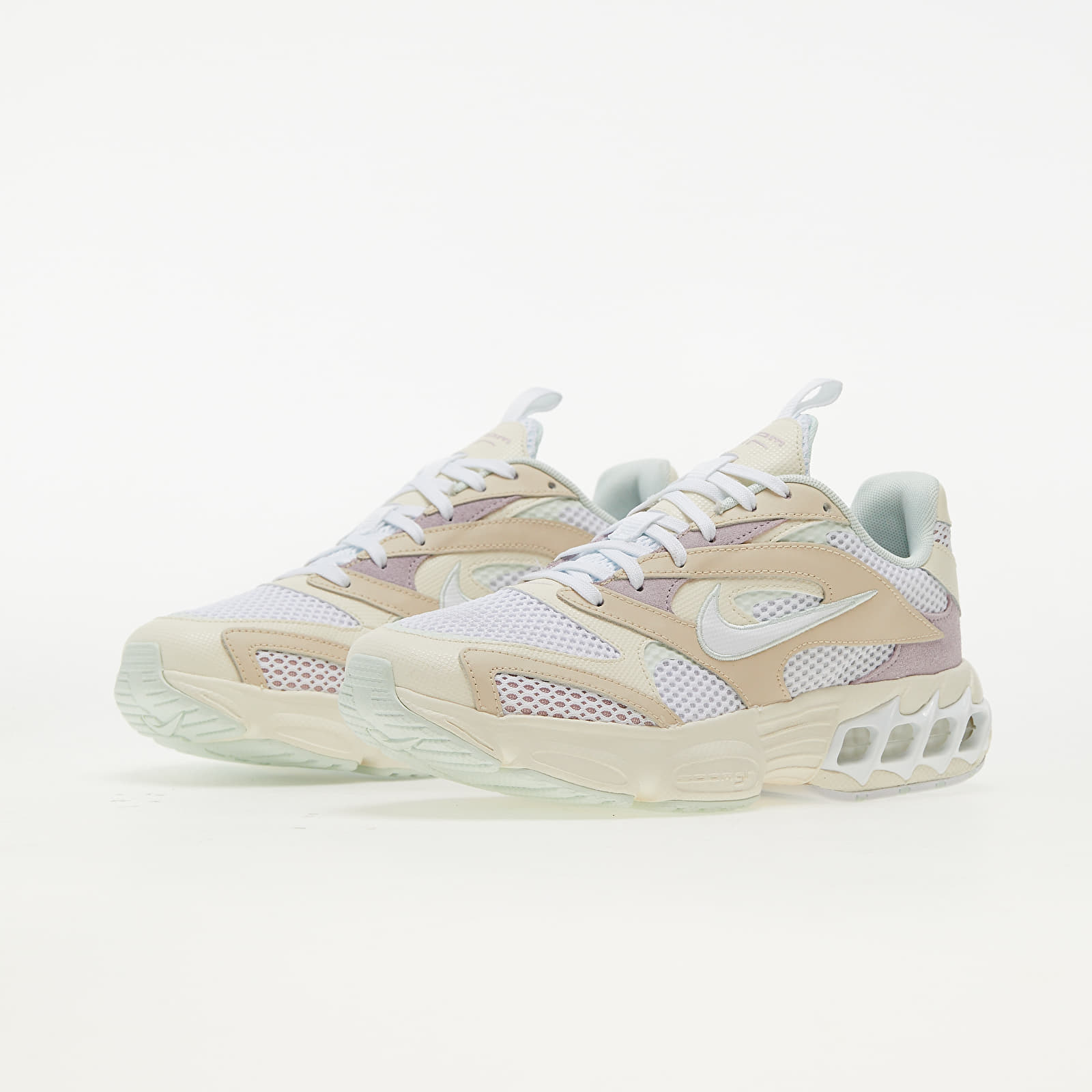 Ženske tenisice Nike W Zoom Air Fire Pearl White/ White-Pale Ivory-Iced Lilac