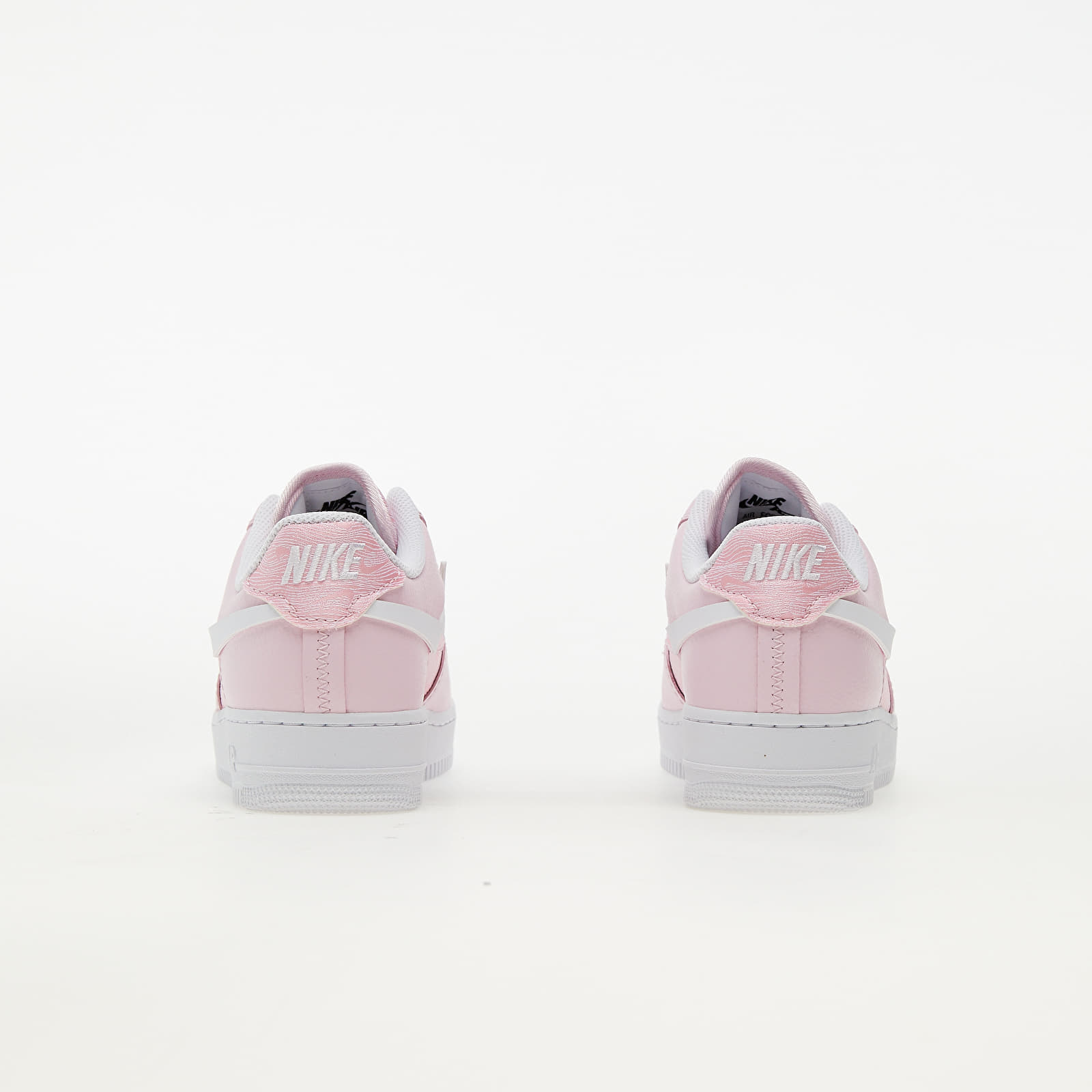 Încălțăminte și sneakerși pentru femei Nike Wmns Air Force 1 LXX Pink Foam / White-Black