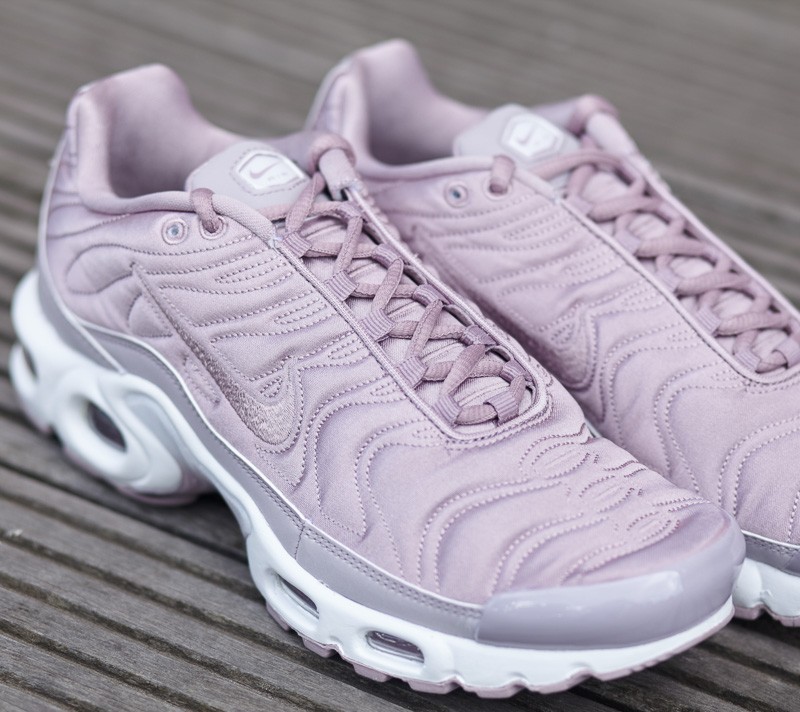 Women s shoes Nike Wmns Air Max Plus Se