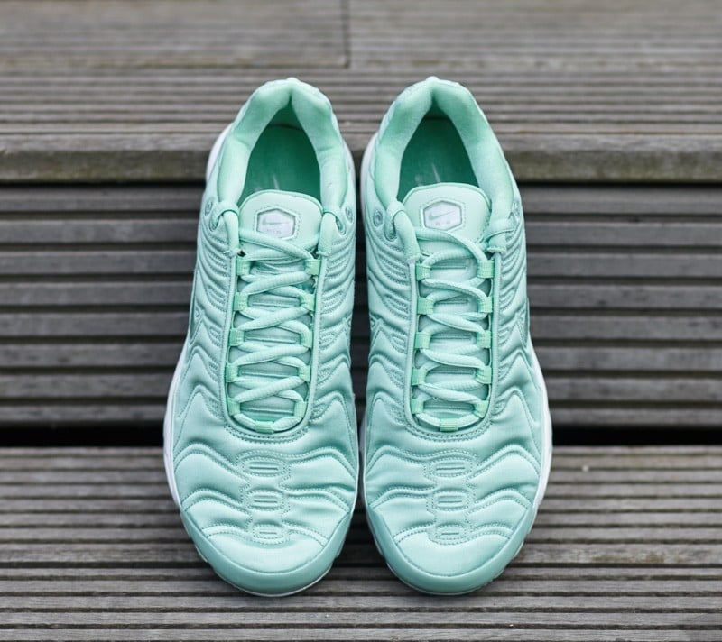 Încălțăminte și sneakerși pentru femei Nike Wmns Air Max Plus Se " Wmns Pack" Enamel Green/ Enamel Green-White