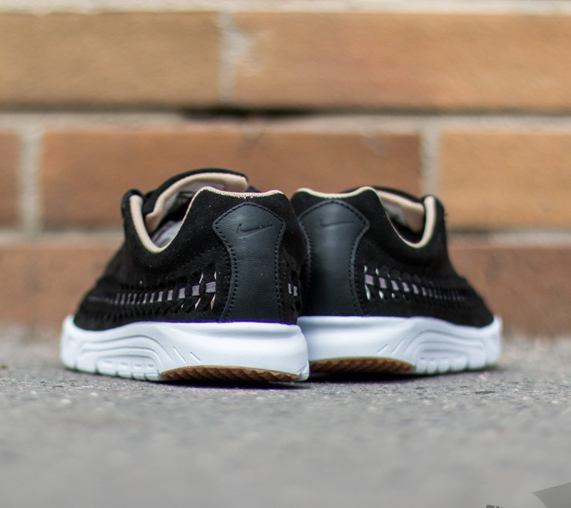 Dámské tenisky a boty Nike Wmns Mayfly Woven Black/ Dark Grey-White