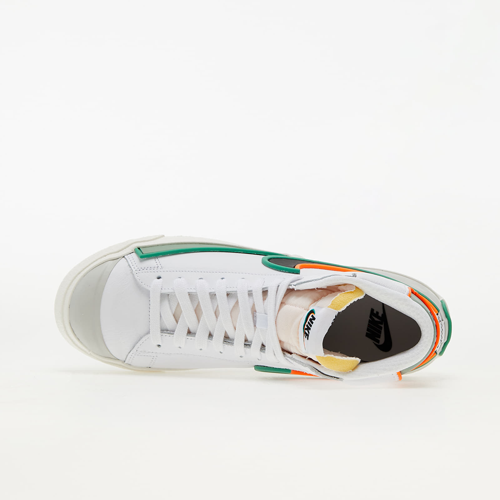 Buty męskie Nike Blazer Mid '77 Infinite White/ Black-Jade Smoke-Roma Green