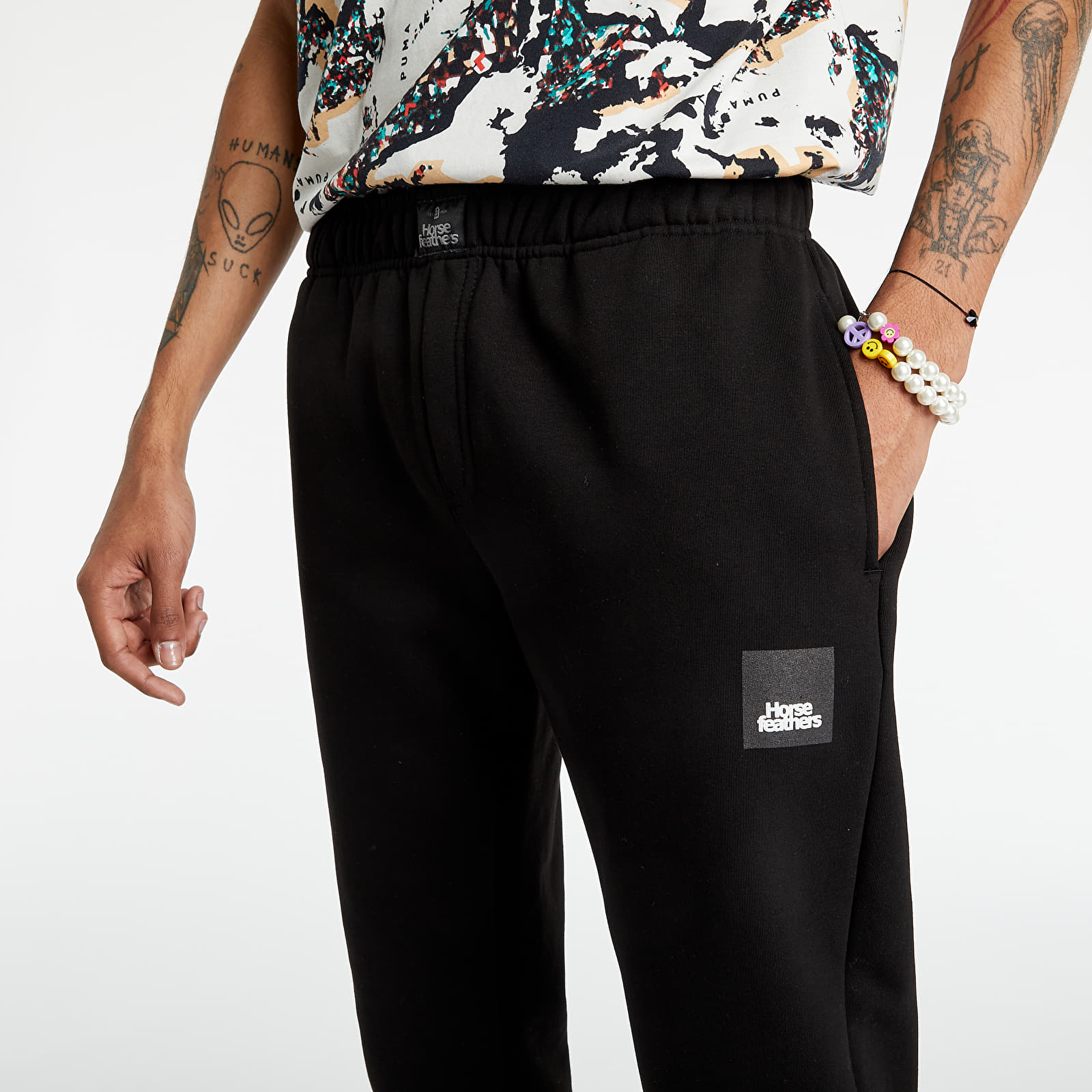 Pantaloni și blugi Horsefeathers Finn Sweatpants Black