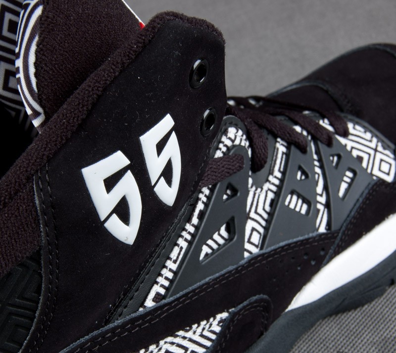 Zapatillas Hombre adidas Mutombo Black/Black/RunWhite