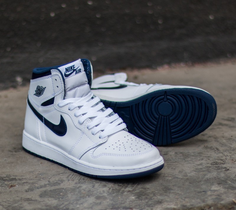 Jordan 1 navy white sale