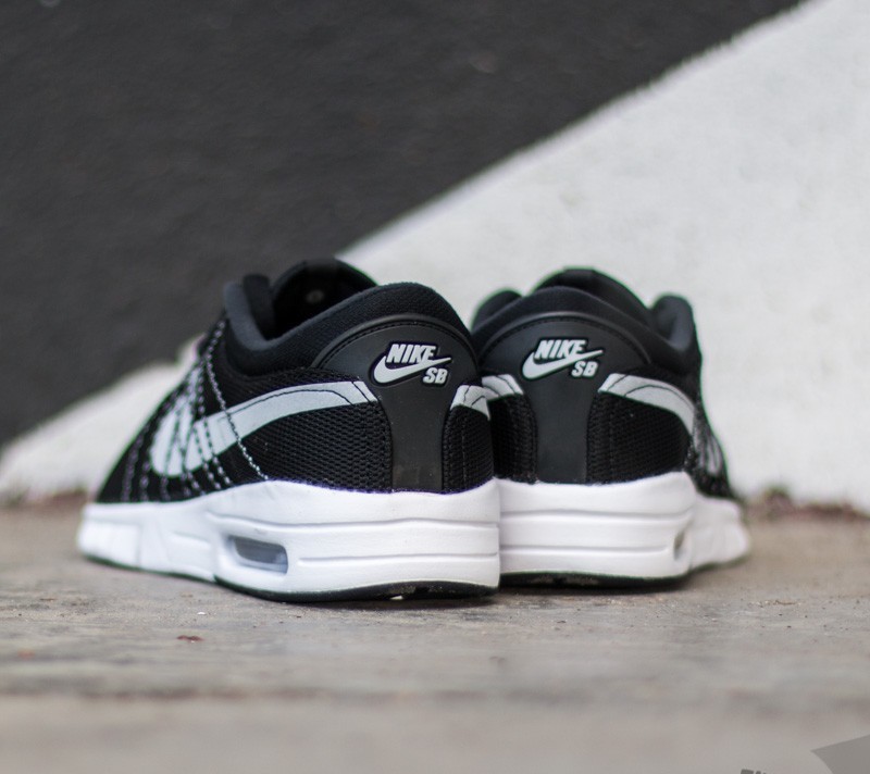 Chaussures et baskets homme Nike Koston Max Black Wolf Grey White Footshop