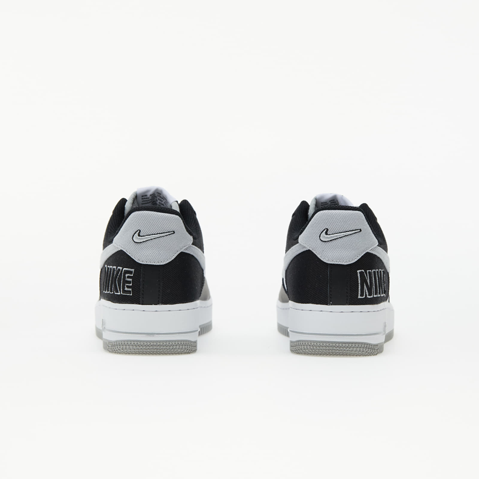 Sko til mænd Nike Air Force 1 '07 LV8 Emb Black/ Flt Silver-White-Pine Green