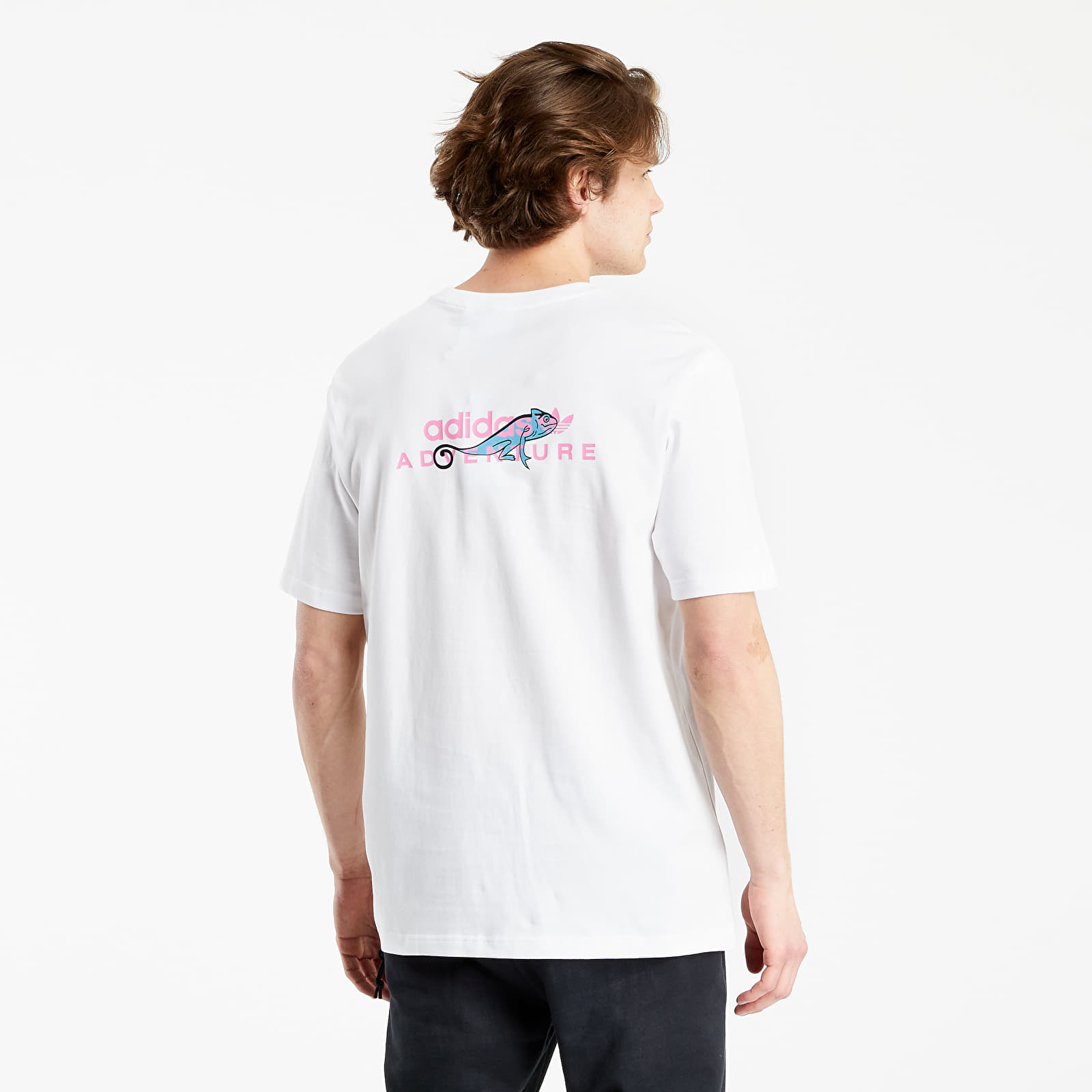 T shirts adidas Originals Adventure Pocket Logo Tee White Footshop