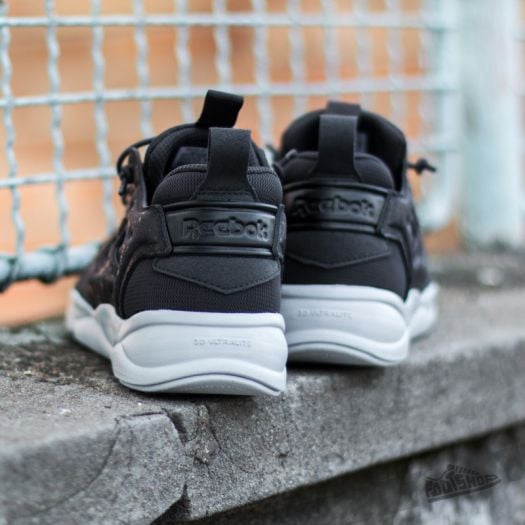 Reebok Fury Lite SP Coal Black Steel White