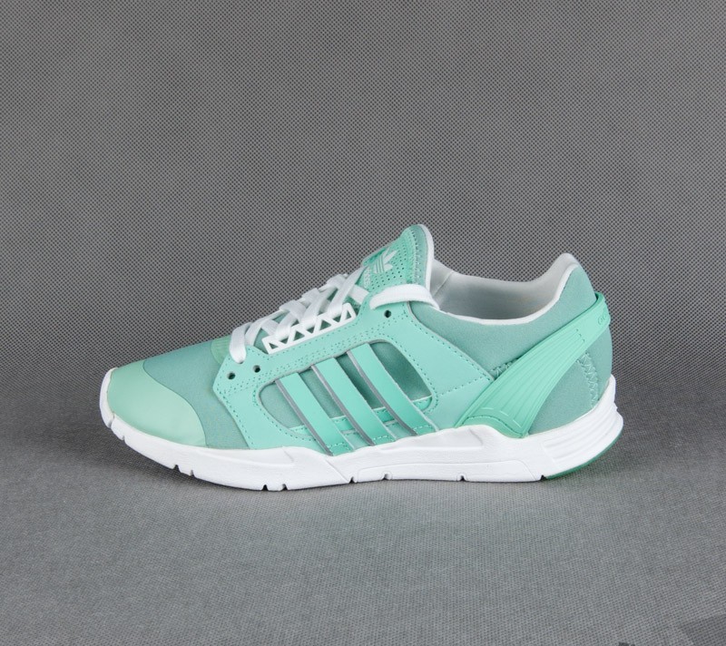 Încălțăminte și sneakerși pentru femei adidas Tech Super Lithe W BahMint/BahMint/RunWhite