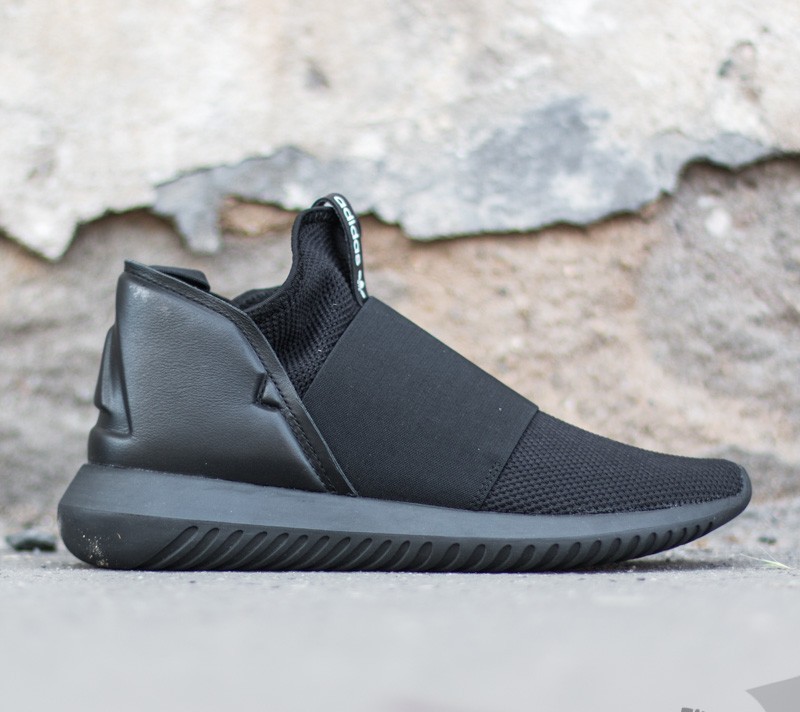 Ženske tenisice adidas Tubular Defiant T W Core Black/ Core Black/ Core Black