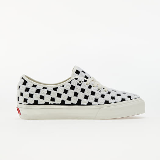 Vans Vault Authentic One Piece VLT LX (Embroidered) Black  display picture 1