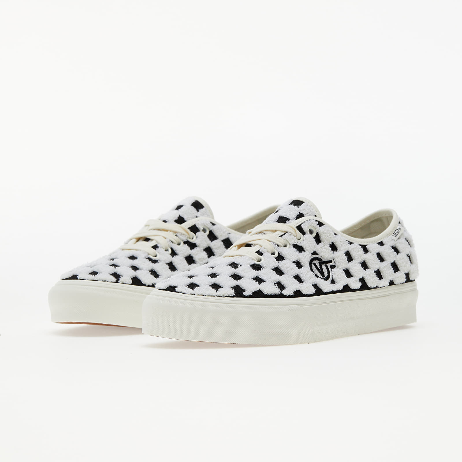 Vans og authentic lx vlt on sale
