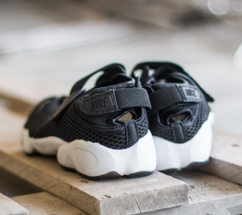 Zapatillas mujer Nike Wmns Air Rift Breathe Black/ Cool Grey- White