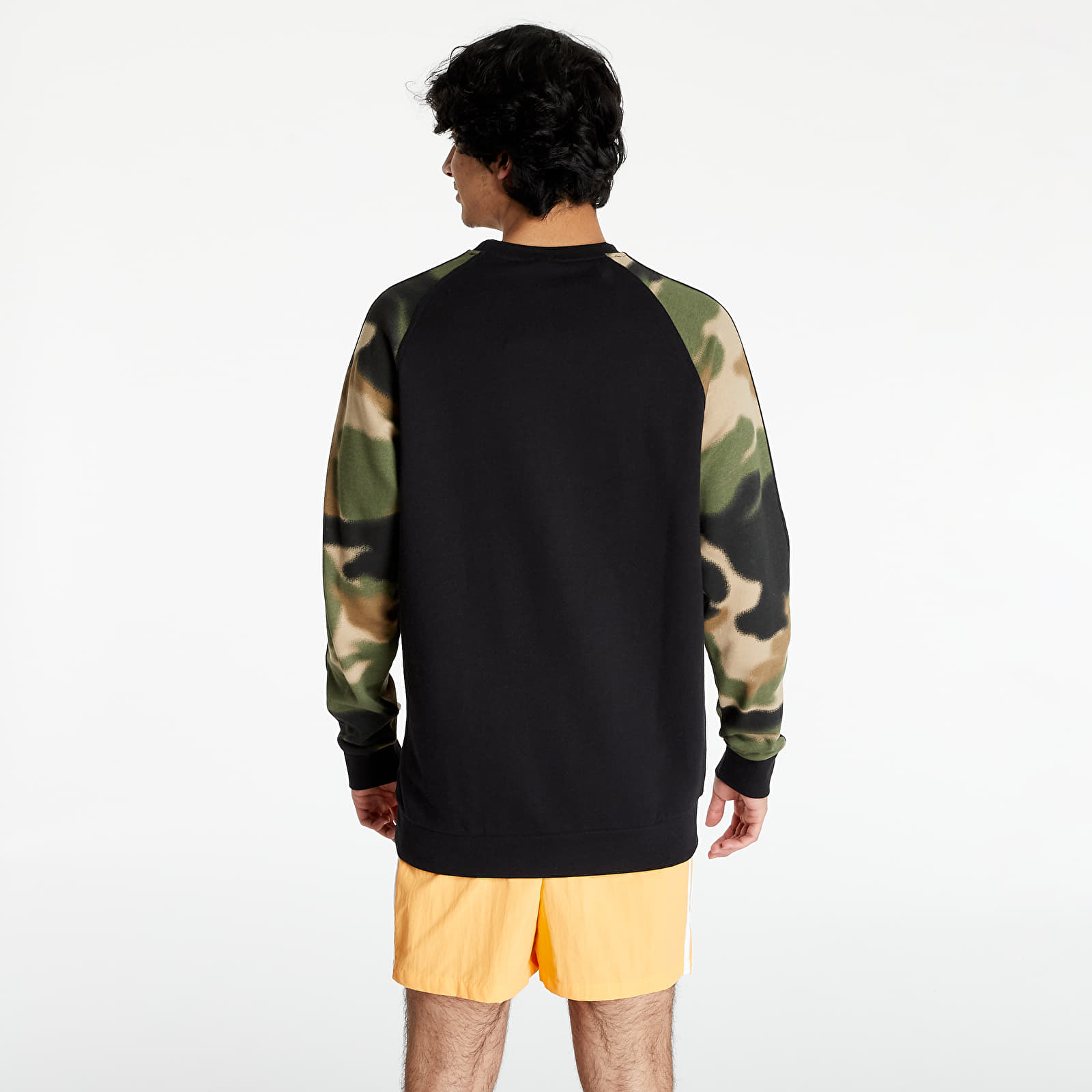 Camo crew 2025 adidas