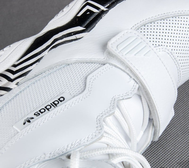 Zapatillas Hombre adidas FYW Reign RunWhite/Black