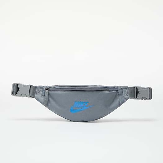 Hip bags Nike Heritage Hip Pack Small Smoke Grey Smoke Grey