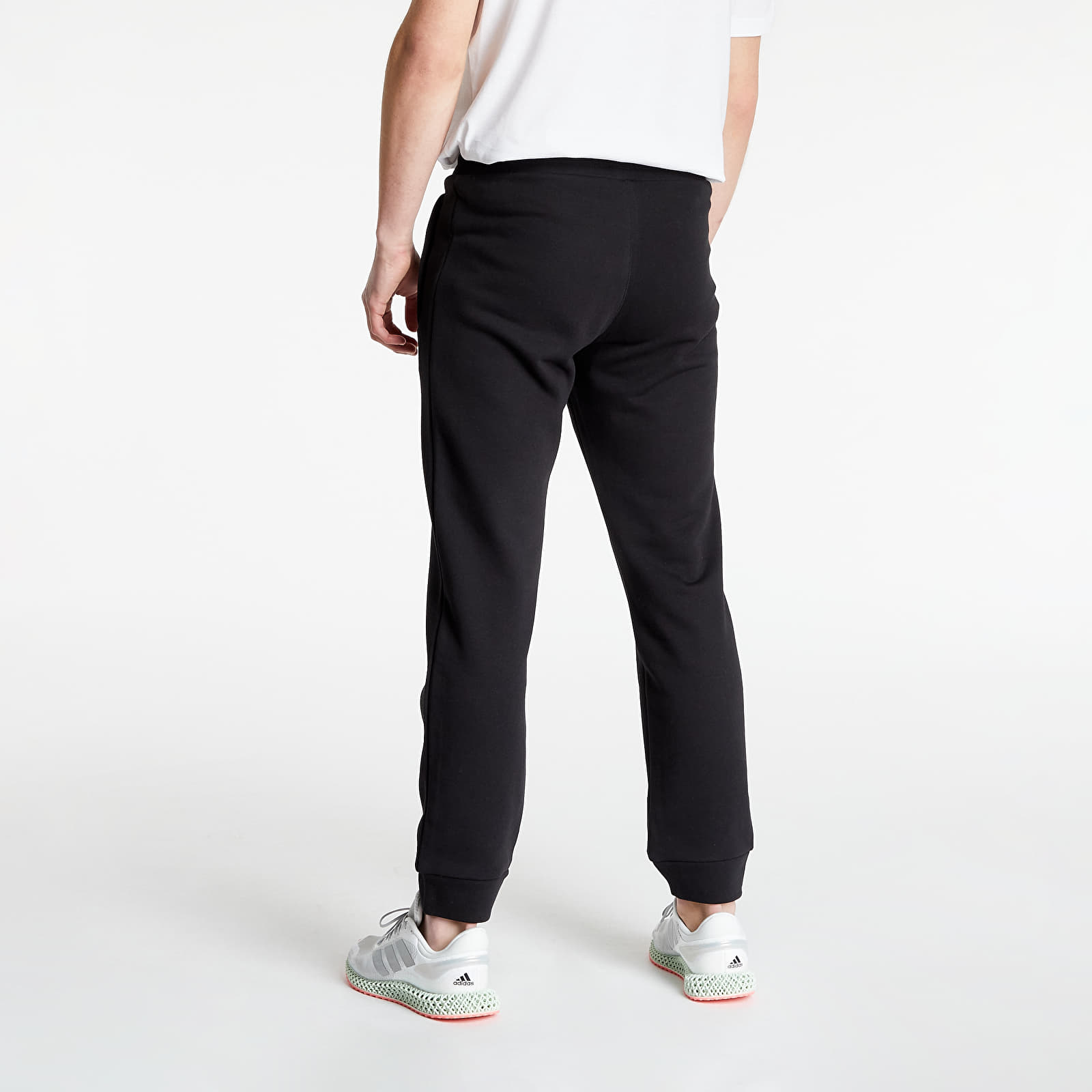 Jeans e pantaloni adidas Originals LOUNGEWEAR Trefoil Essentials Pants Black
