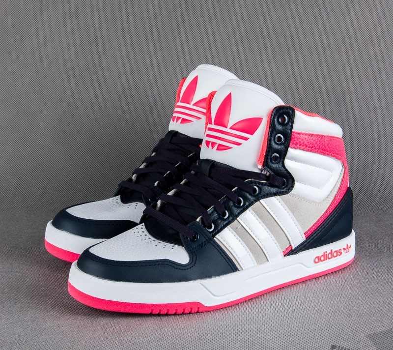 Frauen adidas Court Attitude K Legink/Runwhite/Redzes