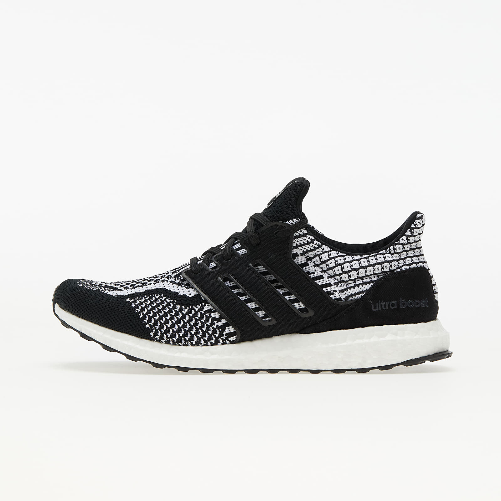 Sneakers adidas UltraBOOST 5.0 DNA Core Black/ Core Black/ Ftw White