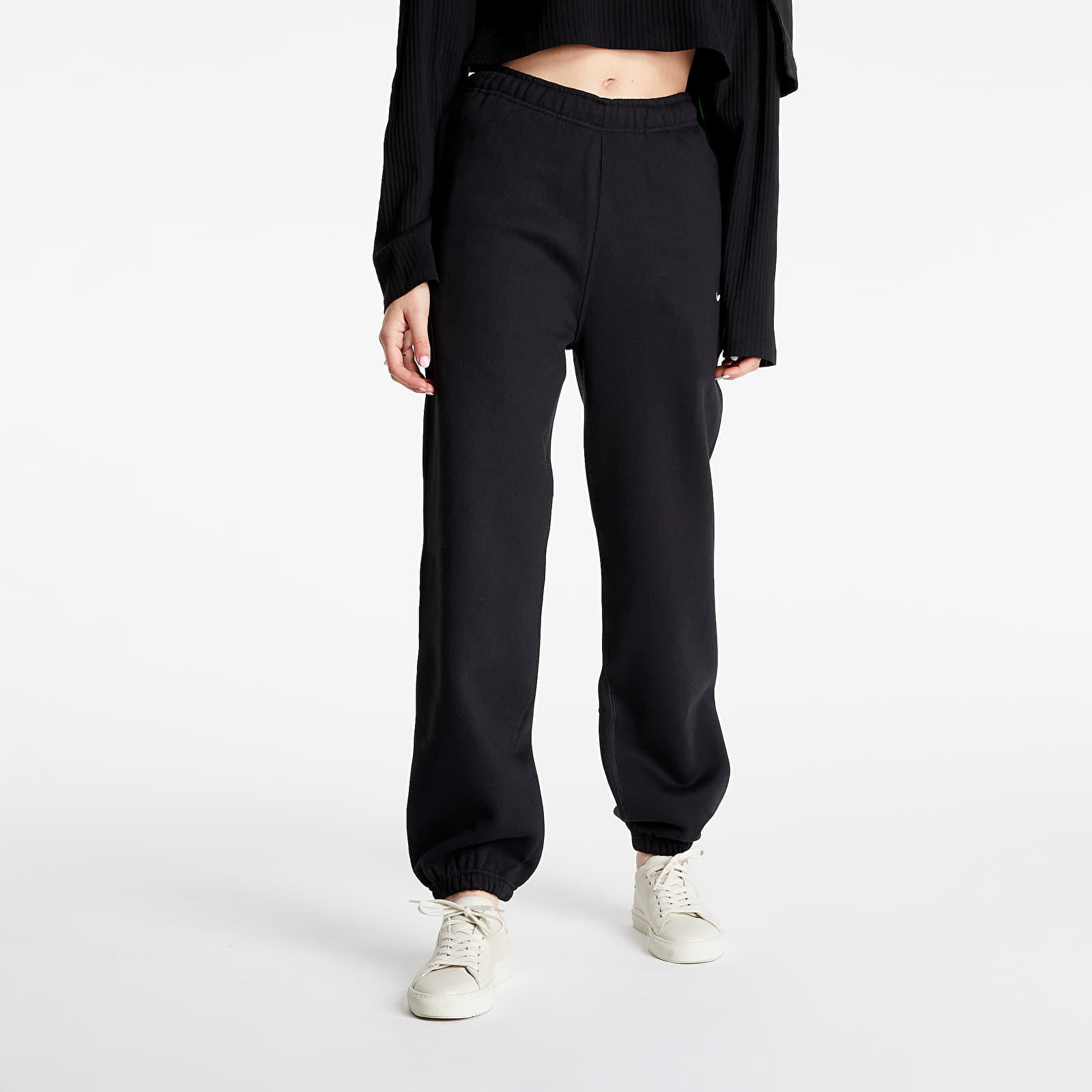 Džínsy a nohavice NikeLab Women's Fleece Pants Black/ White