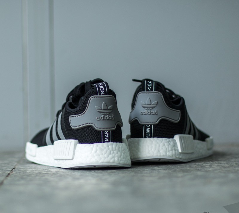 Men's shoes adidas NMD_R1 S31504