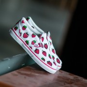 Vans T Classic Slip-On (Strawberries) True White