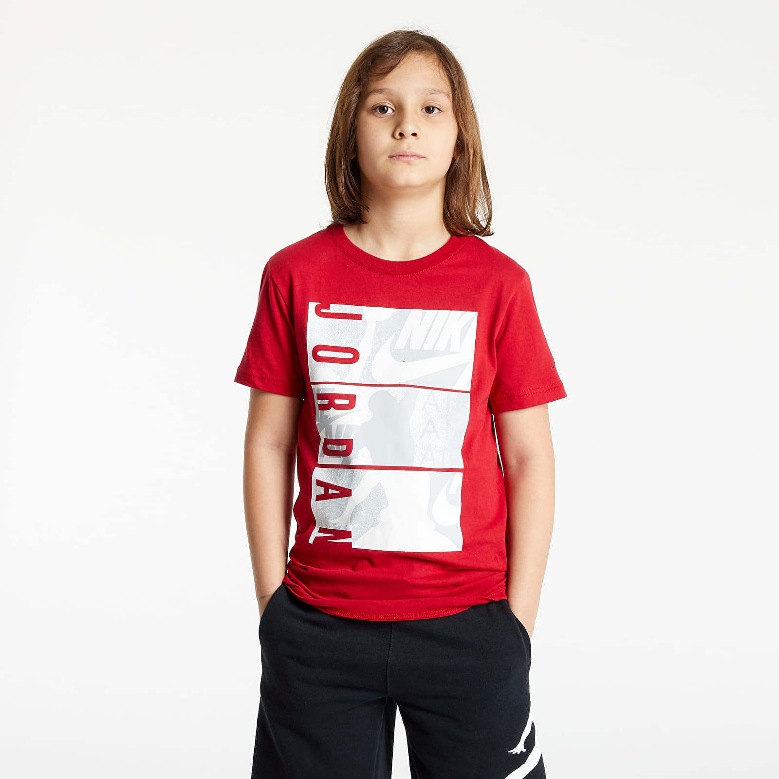 Detské tričká a tielka Jordan Stack Logo Tee (8-15Y) Gym Red