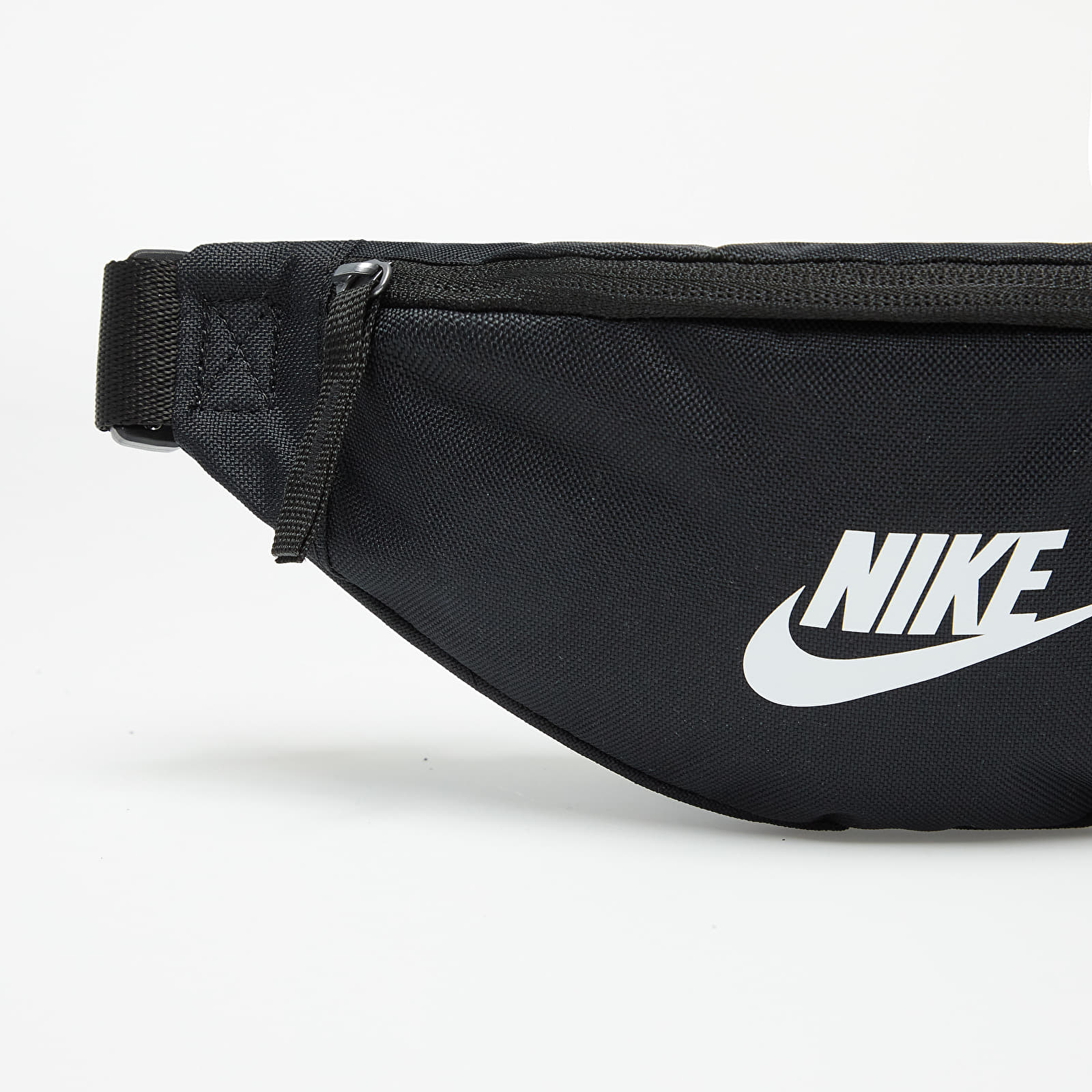 Hip bags Nike Heritage Hip Pack Small Black Black White Footshop