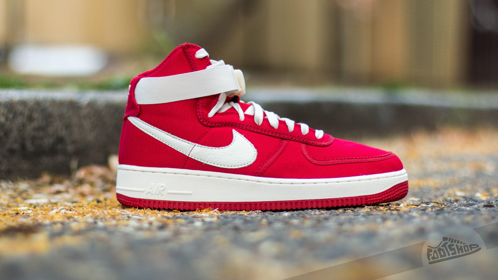Nike air force 1 homme rouge jordan clearance