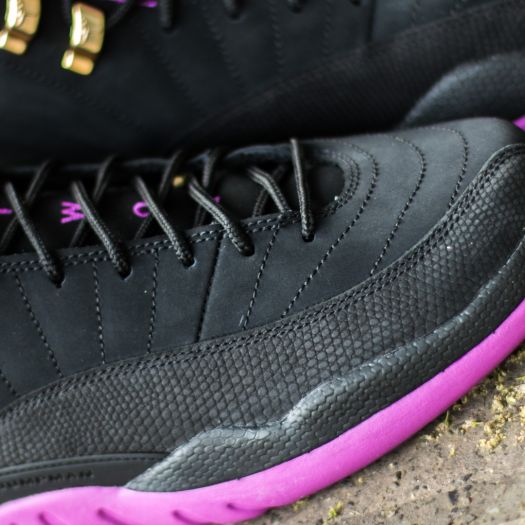 jordan 12 hyper violet foot locker