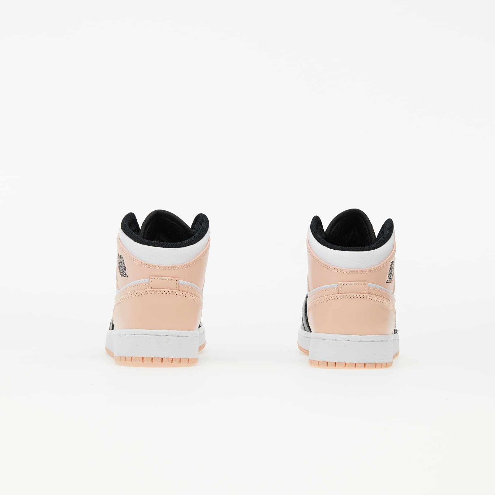 Vaikų sportbačiai ir batai Air Jordan 1 Mid (GS) White/ Arctic Orange-Black
