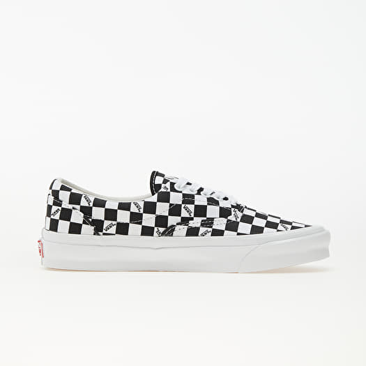 Checkered vans pumps top