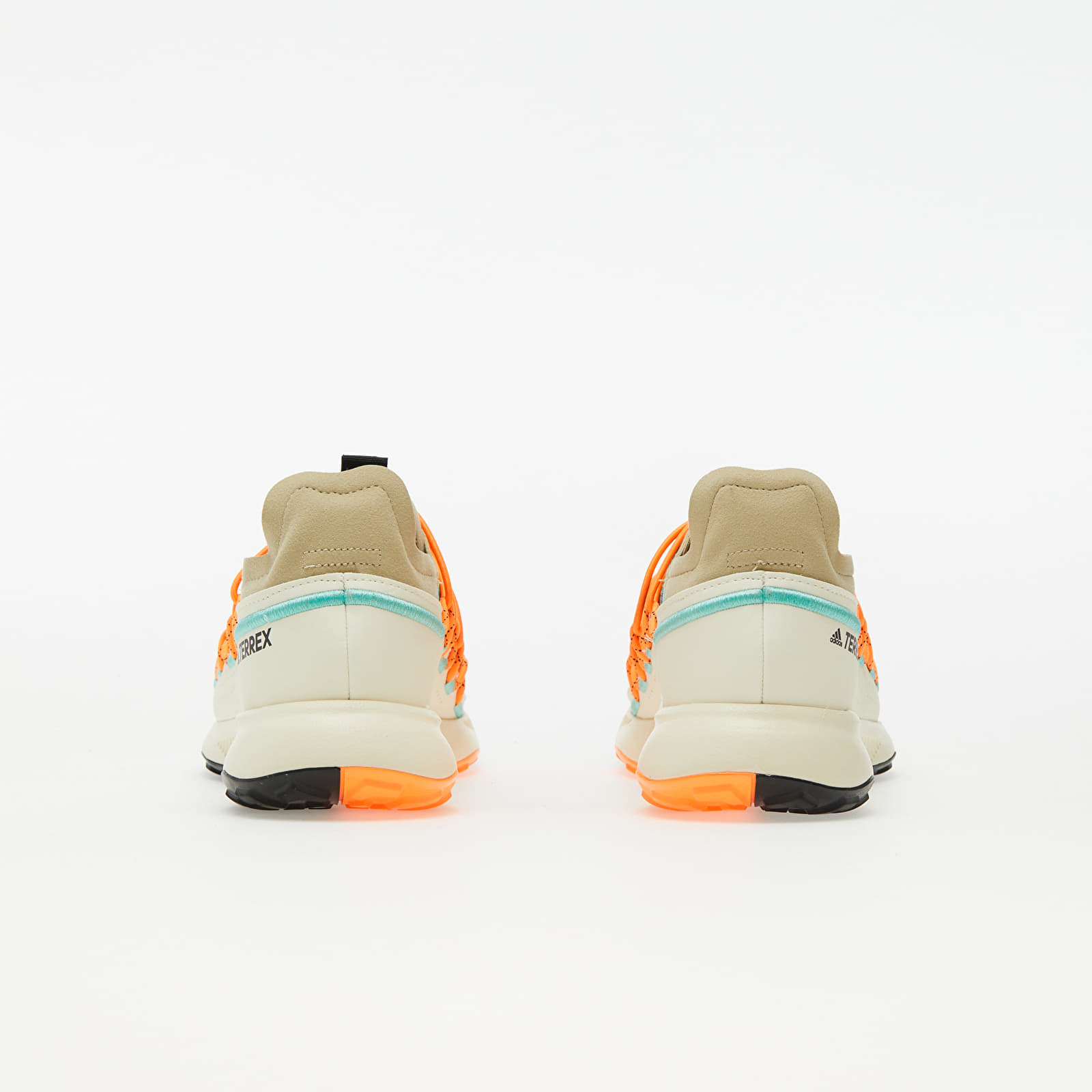 Herren Sneaker und Schuhe adidas Terrex Voyager 21 Savannah/ Core Black/ Screaming Orange