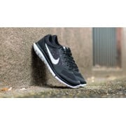 Chaussures et baskets homme Nike Flex 2015 RN Black White Footshop