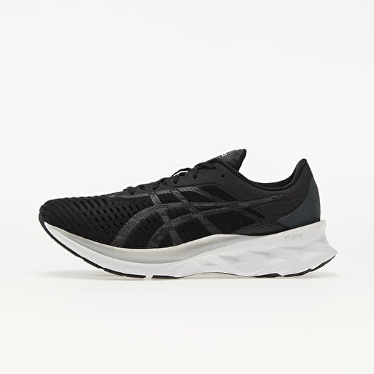 Asics novablast black on sale