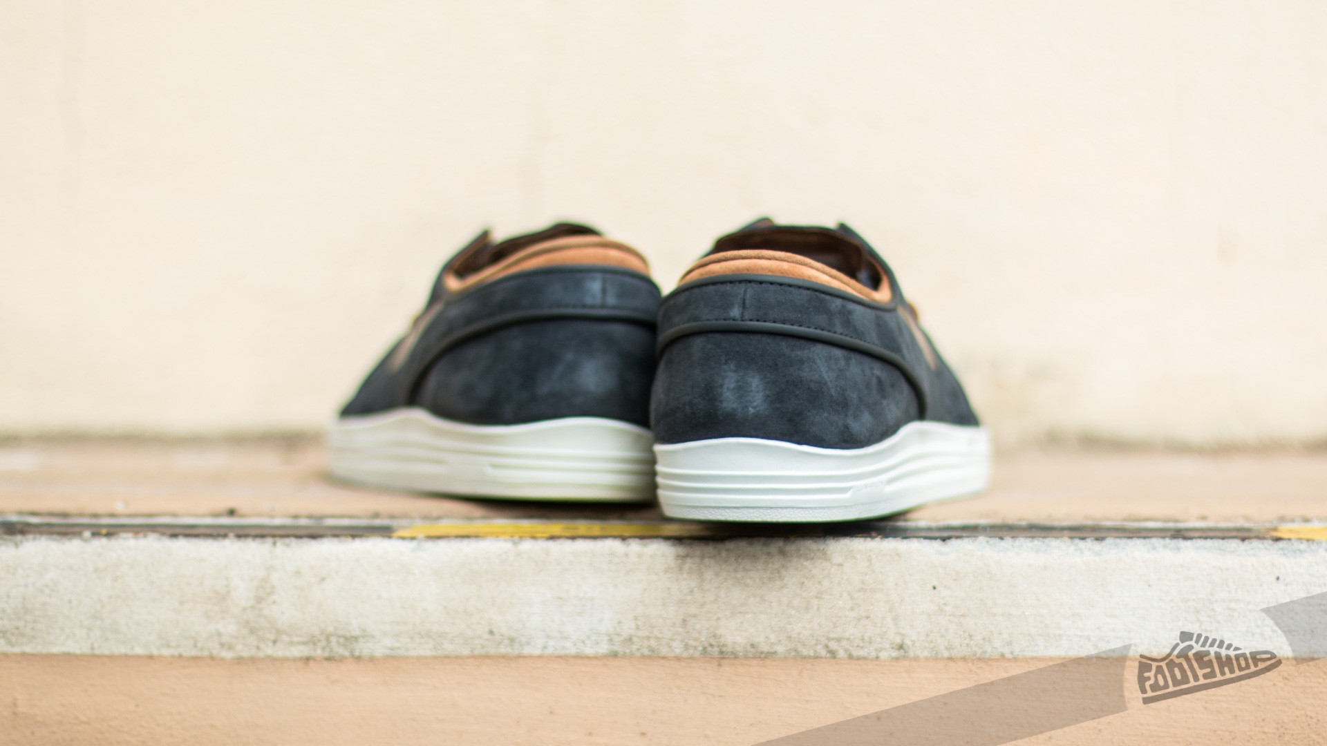 Férfi cipők Nike Lunar Stefan Janoski Anthracite/ Black-Ale Brown