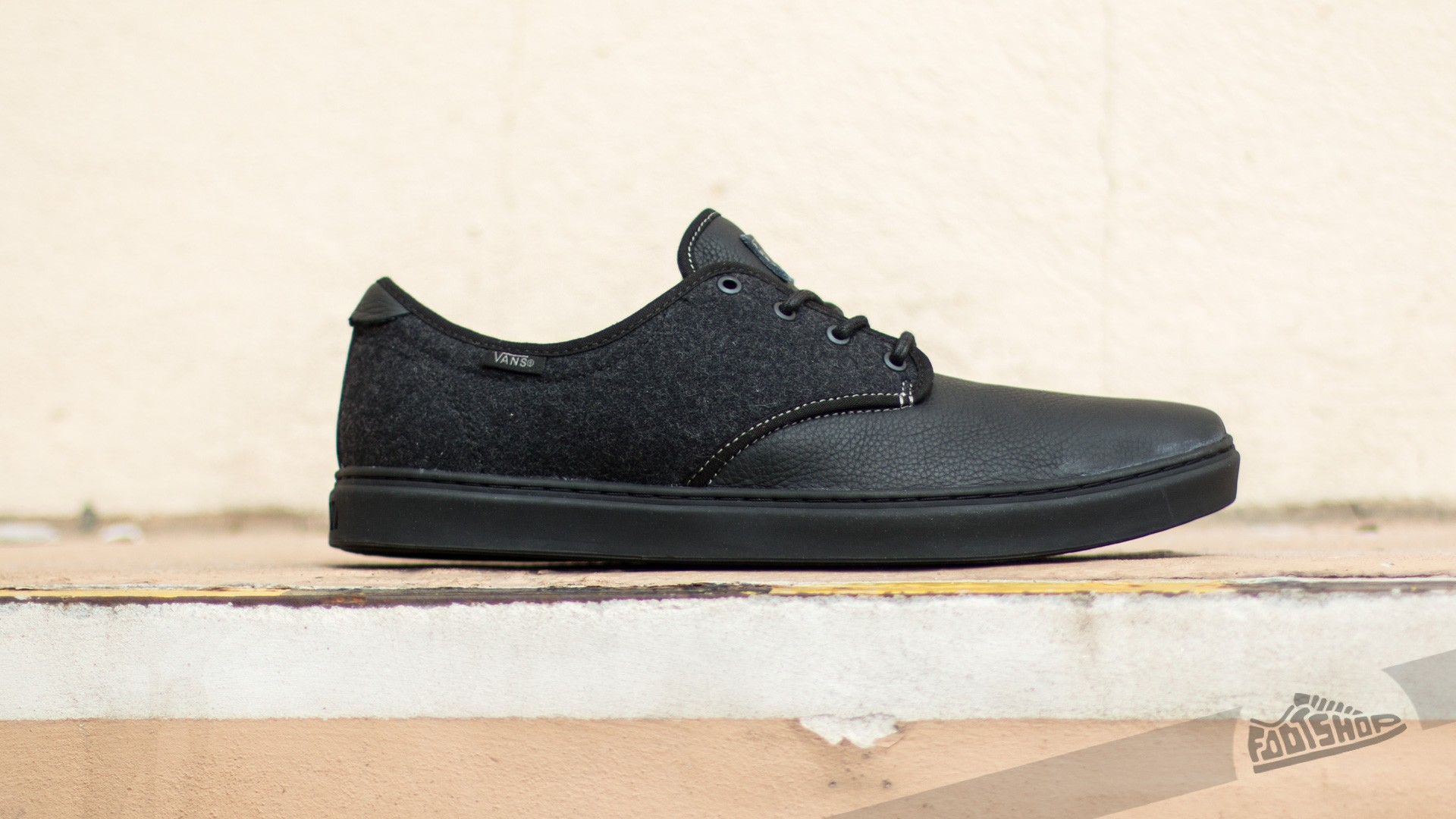 Moški čevlji Vans Ludlow (Felt Pack) Black/ Black
