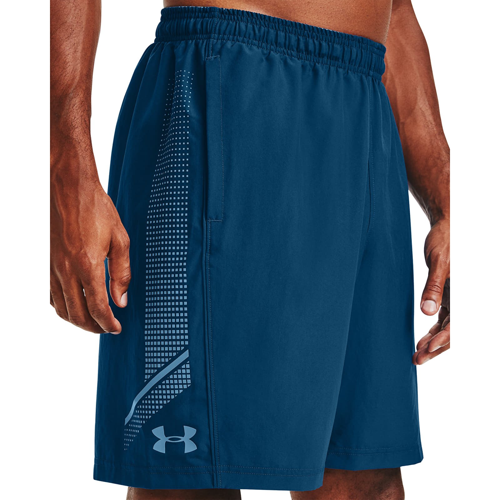 Under armour graphic deals shorts