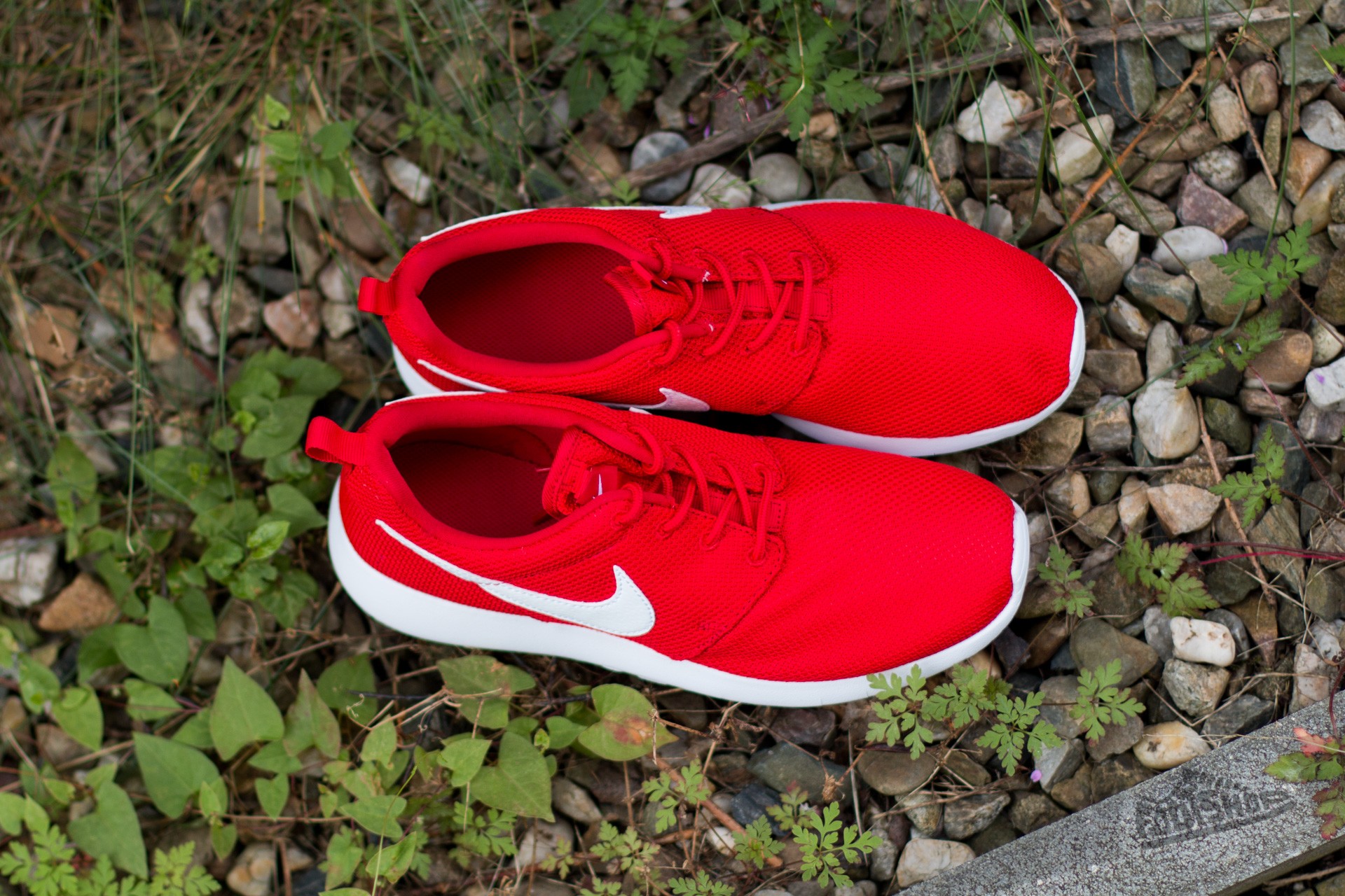 Zapatillas mujer Nike Roshe One (GS) University Red/ White